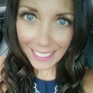 Meet your Posher, Rebecca